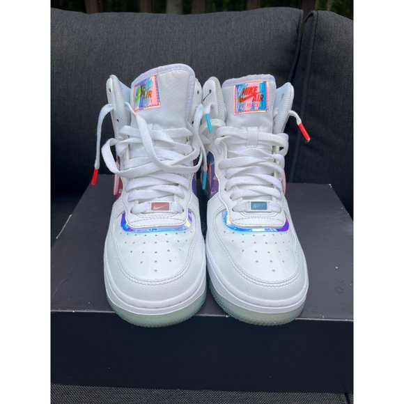 Nike White and Multicolor Women's Sneakers - Picture 11 of 12